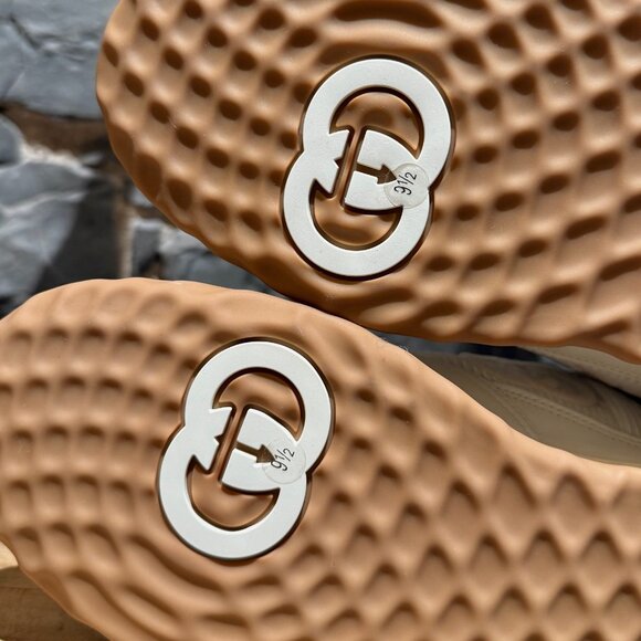 Gucci Ivory Leather MAC80 GG Embroidered Sneakers - Picture 9 of 13